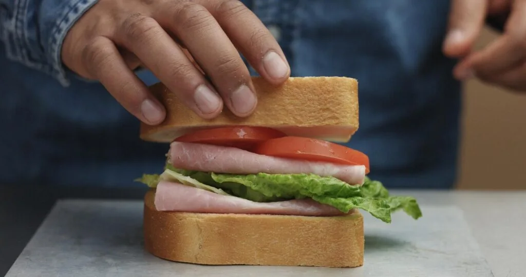 generasi sandwich